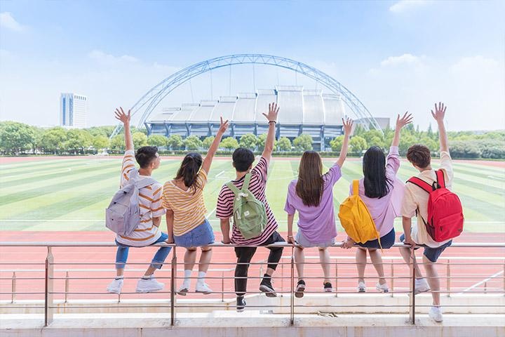 日本大学留学班