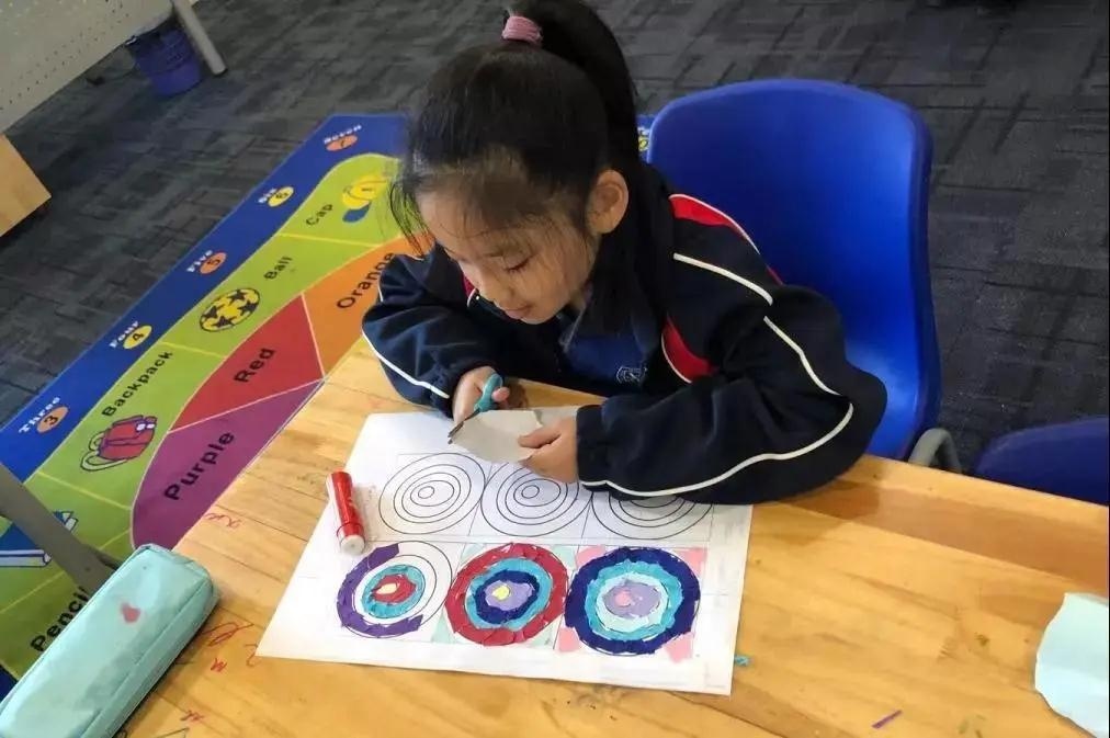 杭州威雅艺术教育魅力，从心出发向新而行共赴绝美艺术之旅