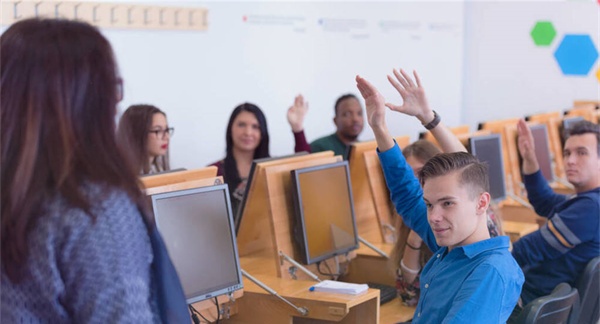 曲靖市师宗职业技术学校