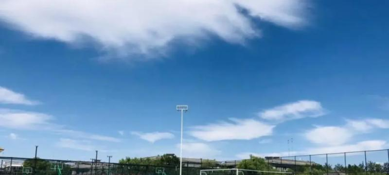 北京明诚外国语学校高中部2023年学费标准