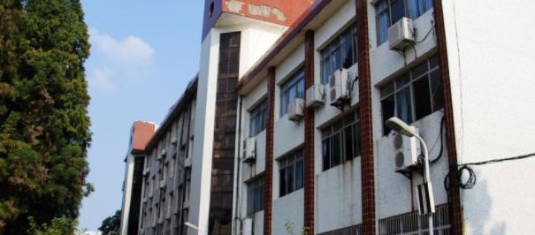 江汉艺术职业学院7