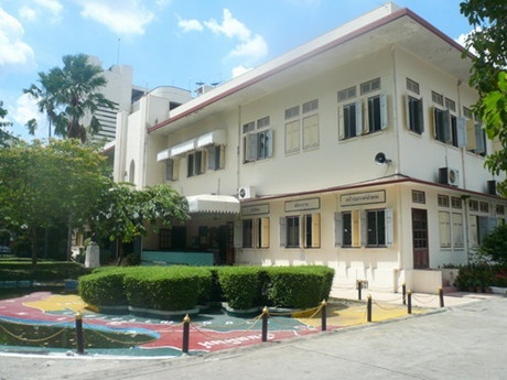 巴吞弯理工学院