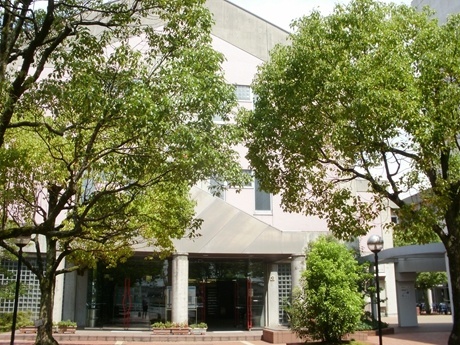 大垣女子短期大学