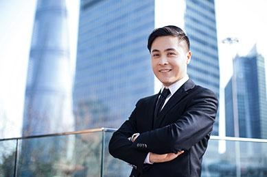 系统的课程体系，雄厚的师资力量，致力于提升职业软实力。