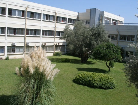 比雷埃夫斯技术教育学院