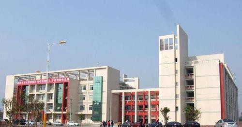 内江宏昌职业技术学校