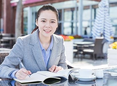 专业院校规划老师一对一指导报考