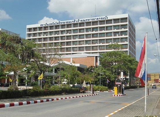 拉卡邦先皇技术学院