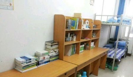 内江铁路机械学校