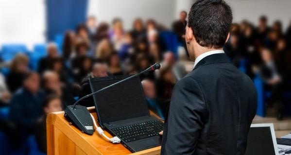 演讲中如何讲故事