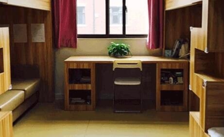 上海新纪元双语学校学生宿舍内部.jpg