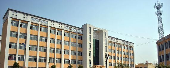 方城中等职业学校2021年招生办