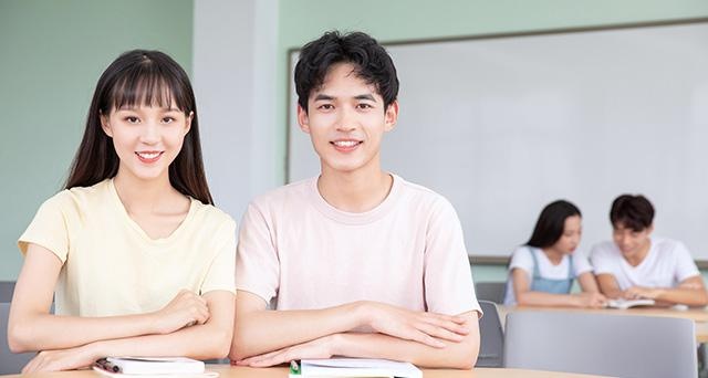 采取小班教学