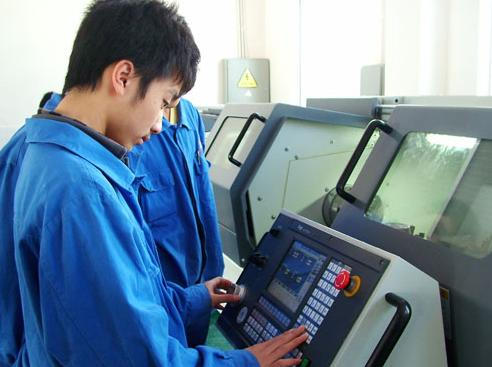 福建理工学校