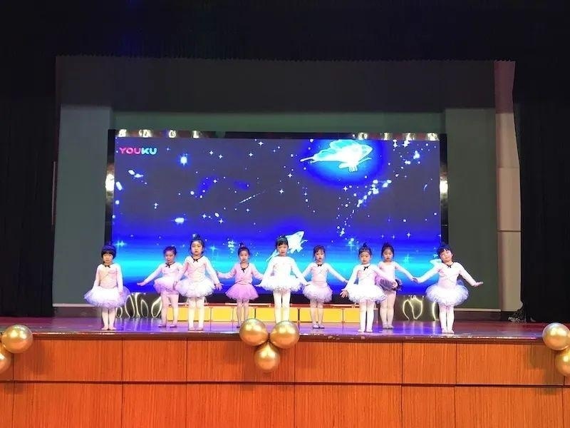 “金牛报春 唱响青藤”表演.jpg
