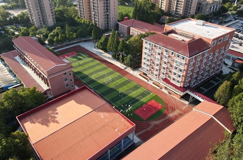 武汉英中学校