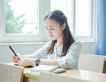 完善教学