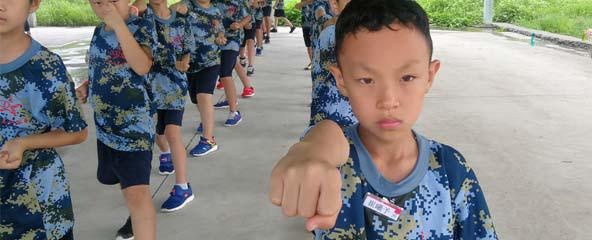 与特种兵一起成长