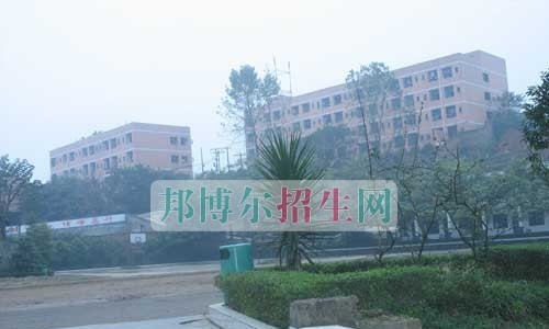 南充信息工程职业学校