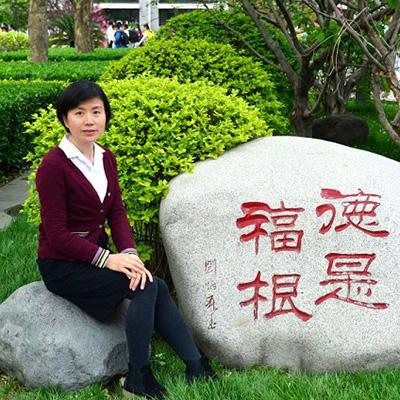 王雪梅
