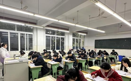 四川省盐业学校