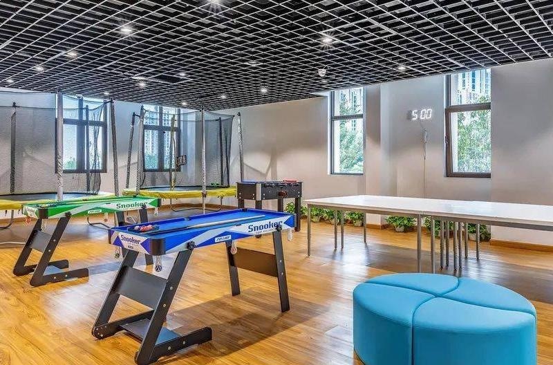 青岛西海岸新区万达赫德双语学校