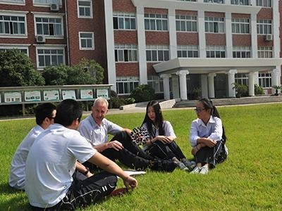 领科教育上海校区
