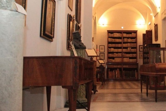 那不勒斯音乐学院