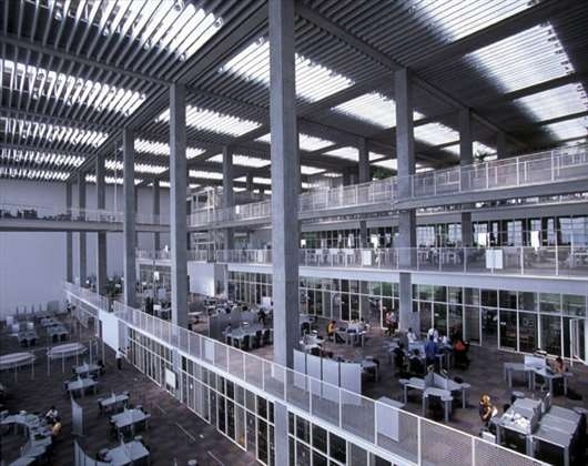 公立函馆未来大学