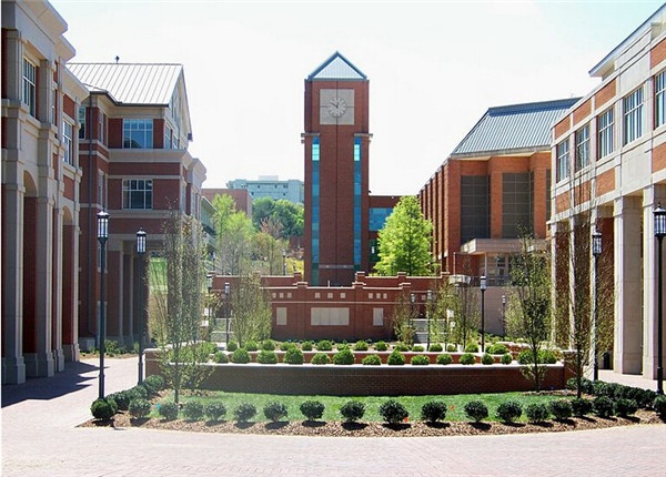 北卡罗莱纳-夏洛特分校