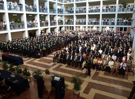 圣伊斯特万大学