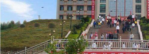 岑溪中等职业技术学校