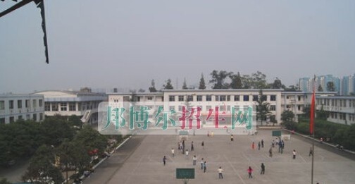 成都育华职业学校