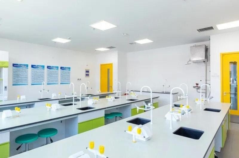 青岛西海岸新区万达赫德双语学校