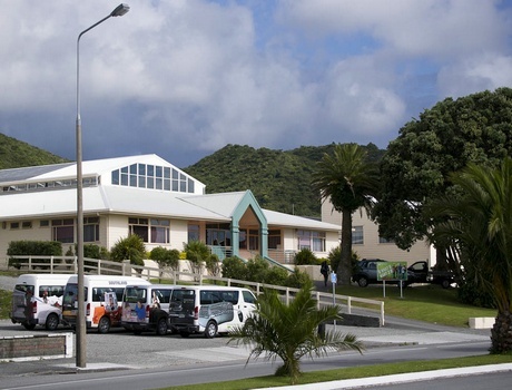 泰普迪尼理工学院