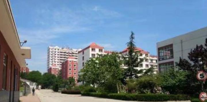 秦皇岛升华中等职业学校