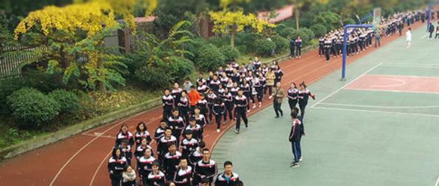 都江堰市育才学校2021年排名