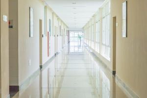 深圳瑞得福国际学校如何帮助学生申请到理想的海外大学？