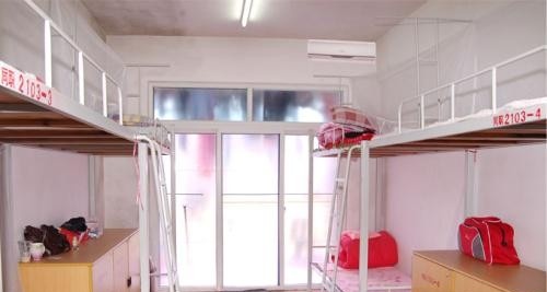 成都华商理工职业学校5