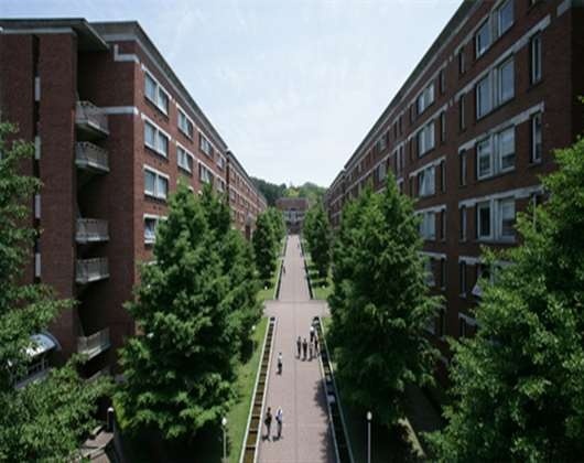 高崎商科大学