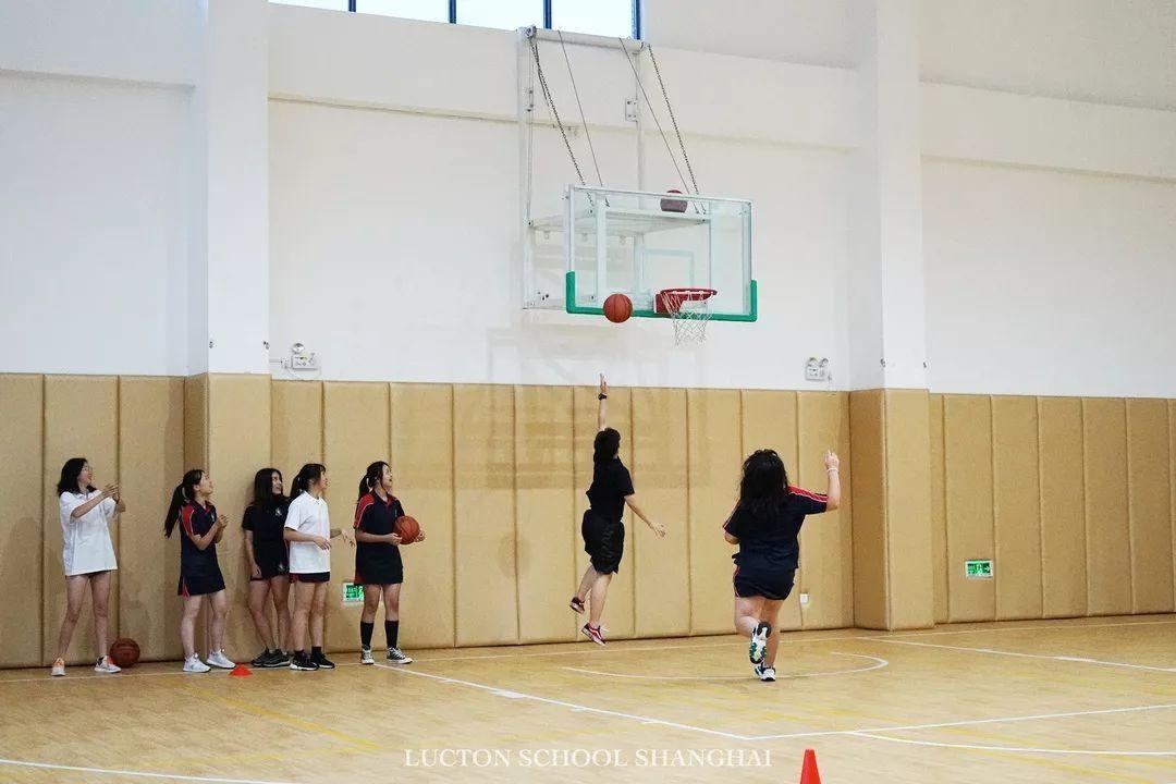 篮球课.jpg