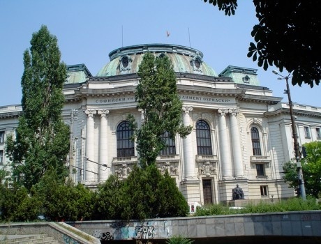 索菲亚大学