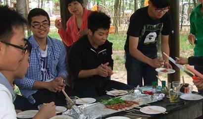 浙江省富阳市第二中学中加国际班