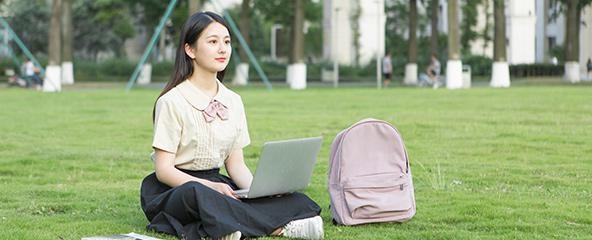 入学测评