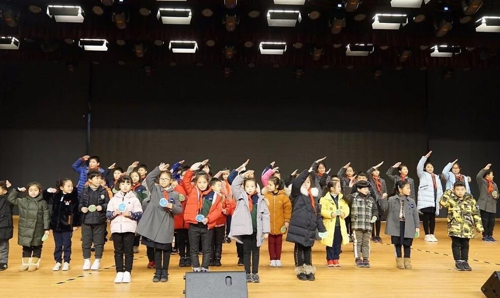湖州帕丁顿双语学校成功举办2019迎新典礼.jpg