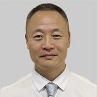 袁强 中学部校长
