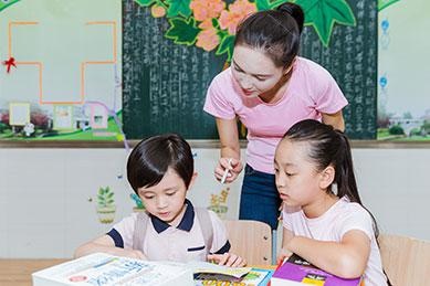 个性化教具及教学模式，培养孩子学习自信。