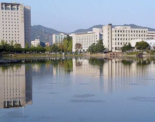 建国大学