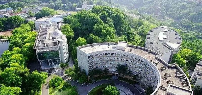 武穴理工中等專業(yè)學(xué)校