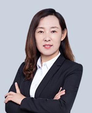 何晶
